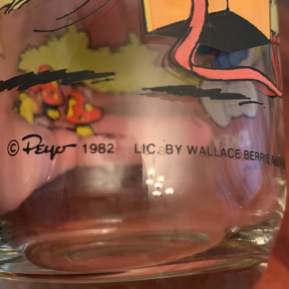 1982 Smurf glasses - Picture 9 of 9